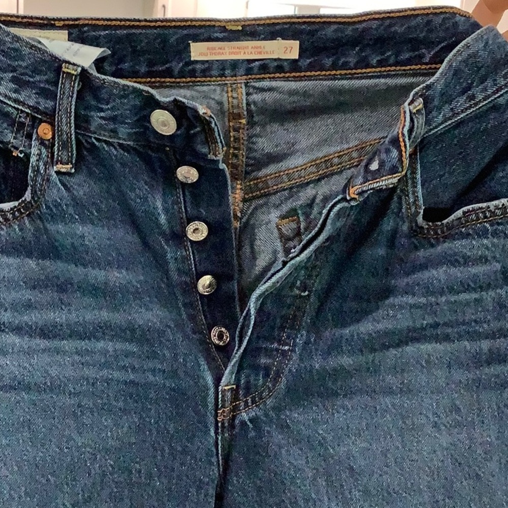 Levi’s Rib cage Straight